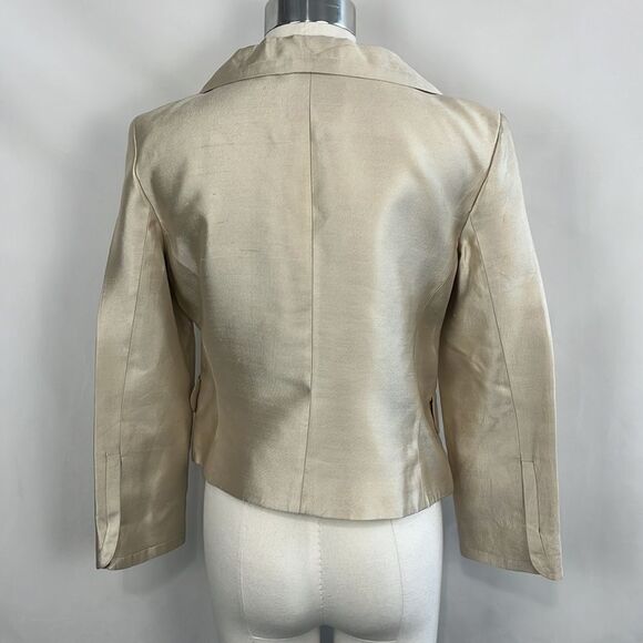 Carolina Herrera Tan Silk Blazer - Picture 4 of 10